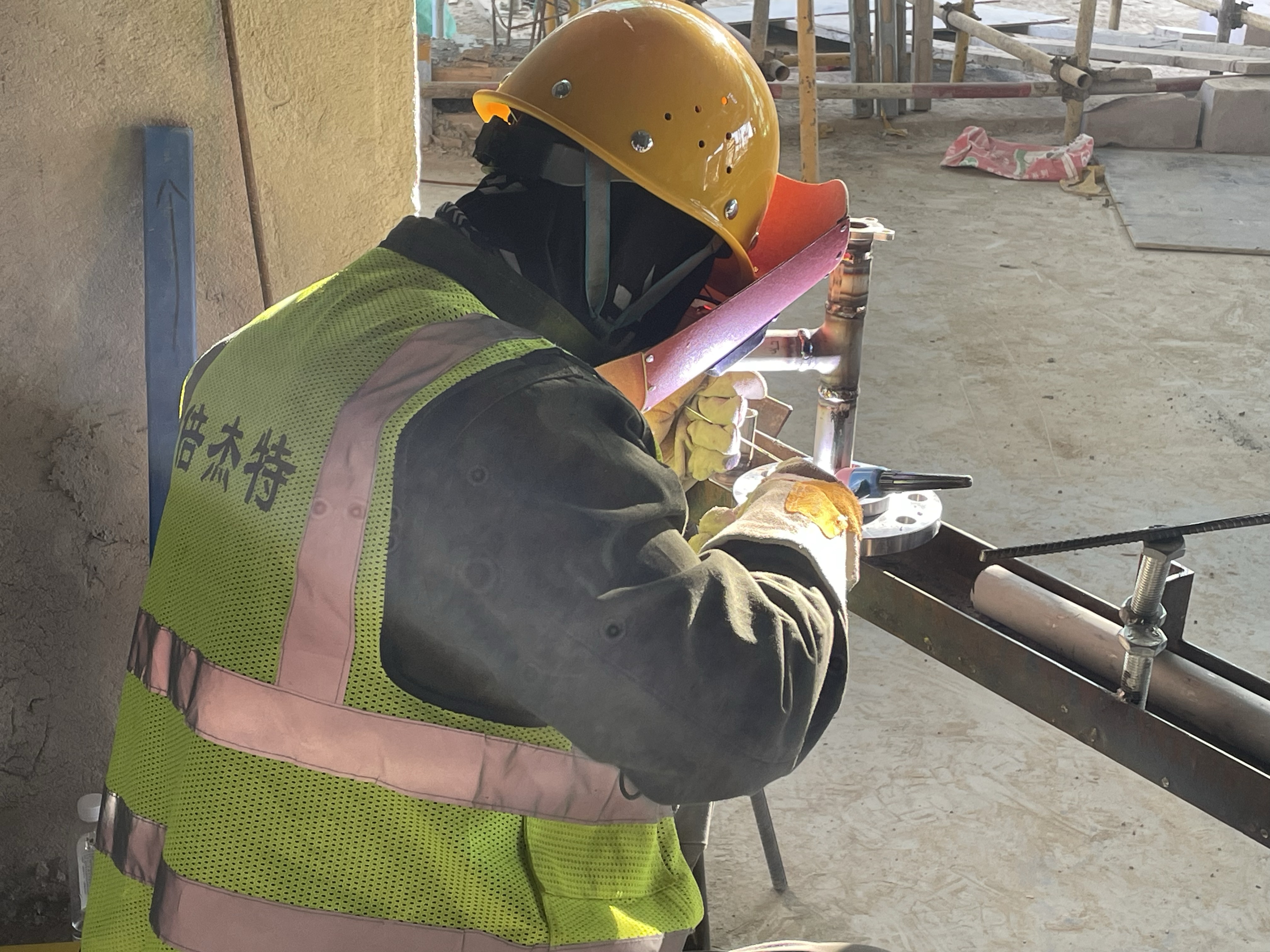 Stake甘泉堡项目：双节鏖战砺初心，全力冲刺“10·20”通水节点